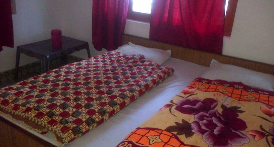 Hotel Relax, Yamunotri 1